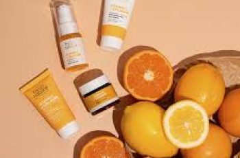 Glow Naturally: 10 Reasons to Use Vitamin C Daily