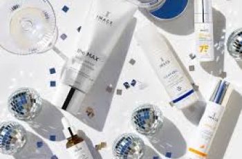 4 Skincare Resolutions I’m Making This Year (You Should Too) 4 Skincare Resolutions I’m Making This Year (You Should Too)