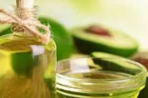 Avocado Oil in Skin Care: Benefits, Uses, and Risks