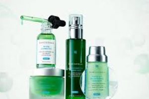 Azelaic Acid in Skincare: Gentle Yet Powerful Skin Solution