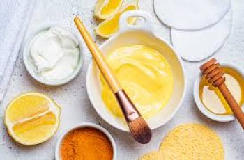 Honey in Skincare: Natural Hydration and Healing for Your Skin