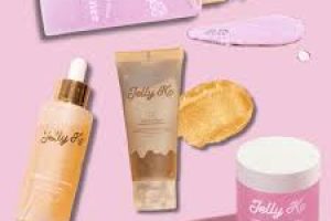 Balanced Skincare Routine for Combination Skin: Oily and Dry Zones