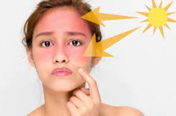 Can Retinol and Sunbeds Coexist? Why This Combo May Harm Your Skin Can Retinol and Sunbeds Coexist? Why This Combo May Harm Your Skin