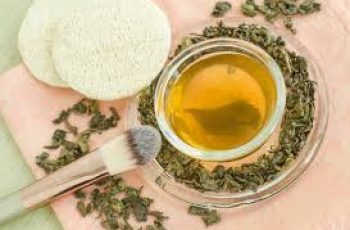 Green Tea Skincare Secrets: Nature’s Antioxidant for Youthful, Healthy Skin Green Tea Skincare Secrets: Nature’s Antioxidant for Youthful, Healthy Skin