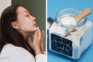 Baking Soda and Acne: Dermatologists Explain the Risks