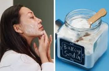 Baking Soda and Acne: Dermatologists Explain the Risks Baking Soda and Acne: Dermatologists Explain the Risks
