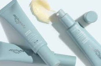 How Skin Slugging Restores Hydration and Strengthens Your Skin Barrier