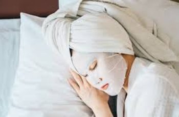 How Overnight Masks Transform Your Skin While You Sleep