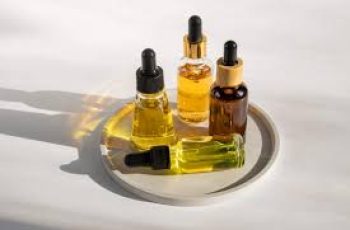 Beat the Humidity: Expert Skin Care Tips for Miami’s Fall Beat the Humidity: Expert Skin Care Tips for Miami’s Fall