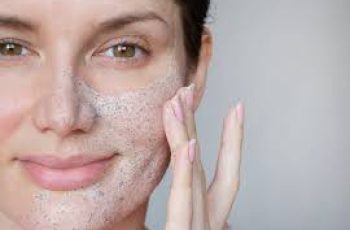 Can You Exfoliate While Using Salicylic Acid Safely?