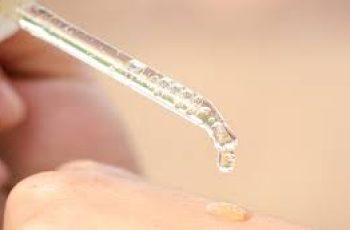 Serum vs Moisturizer: Do You Really Need Them Both? Serum vs Moisturizer: Do You Really Need Them Both?
