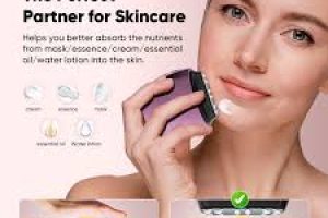 Microcurrent Facials: The Truth About At-Home Skin Lifting Devices