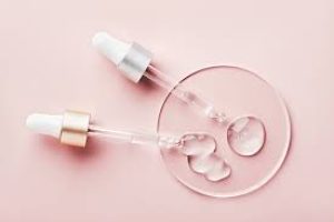 Squalane vs. Hyaluronic Acid: Which One is Best for Your Skin Type?