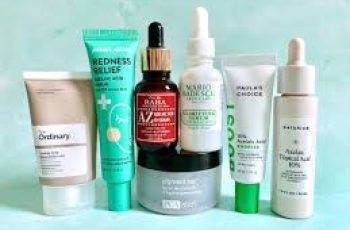 The Skincare Guide to Using AHA and Azelaic Acid Together