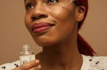 How to Safely Combine Granactive Retinoid and Lactic Acid in Skincare