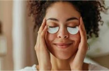 Skincare Secrets to Reduce Under-Eye Bags and Restore Radiance
