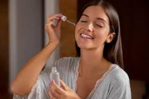 Using Salicylic Acid Before Makeup: What Your Skin Should Know