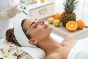 Essential Skincare After Dermal Fillers to Minimize Swelling and Bruising