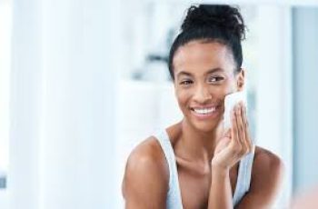 The Truth About Using Baking Soda in Acne Skincare The Truth About Using Baking Soda in Acne Skincare