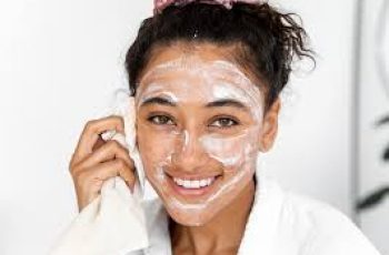 BHA Exfoliants: Clear Pores and Reveal Radiant Healthy Skin BHA Exfoliants: Clear Pores and Reveal Radiant Healthy Skin