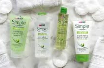 Oil-Based Cleanser Skincare Guide for Dry, Dehydrated Skin