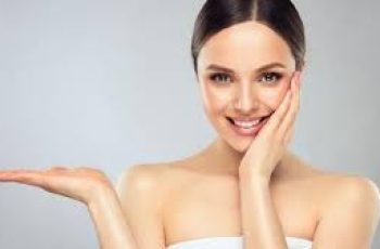 Smart Skincare Tips to Restore Hydration in Dehydrated Skin