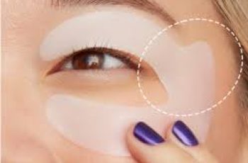 Using Retinol for Sagging Eyelids: Safety and Skincare Tips