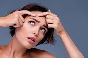 Skin Conditions and Anxiety: The Hidden Emotional Impact of Skincare