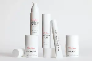 Maximizing Skincare Benefits: Safely Using Azelaic and Vitamin C