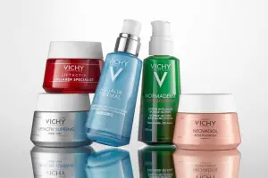 Skincare Science: Key Differences Between Hydrating and Moisturizing Your Skin