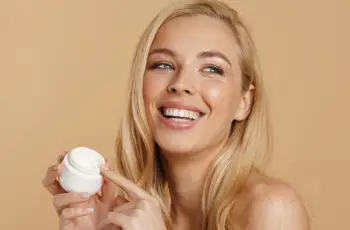 How Do I Get Rid of Deep Wrinkles Around My Mouth? How Do I Get Rid of Deep Wrinkles Around My Mouth?