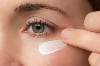 Say Goodbye to Eye Bags: Effective Removal Treatments