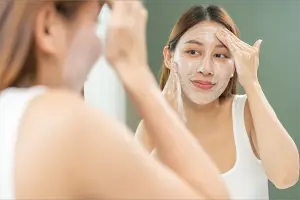 Ask the Dermatologist: 4 Lies You’ve Been Told About Acne