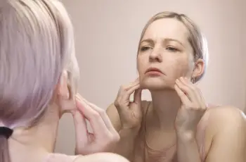 The Skincare Mistake Aging You Faster: 8 Anti-Aging Products Dermatologists Beg 20-Somethings to Use The Skincare Mistake Aging You Faster: 8 Anti-Aging Products Dermatologists Beg 20-Somethings to Use