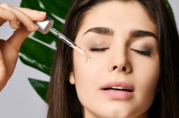 Clear Skin Starts Here: Comedogenic Ingredients Demystified