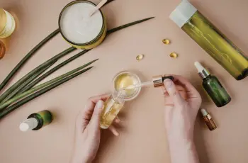 Skincare Ingredient Dictionary: How to Keep Your Skin Hydrated and Smooth
